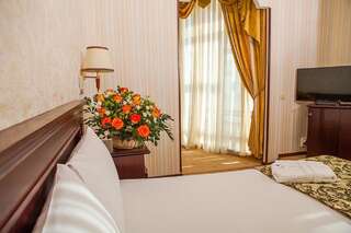 Отель Rush Hotel Нур-Султан Люкс-1